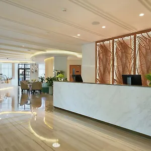 Arabian Park Dubai, An Edge By Rotana 3* Дубай